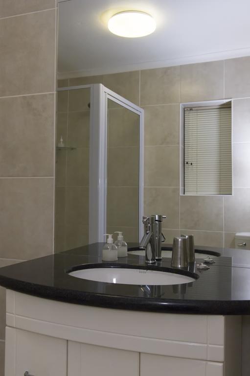 The Suburban Guest House Bloemfontein Bilik gambar