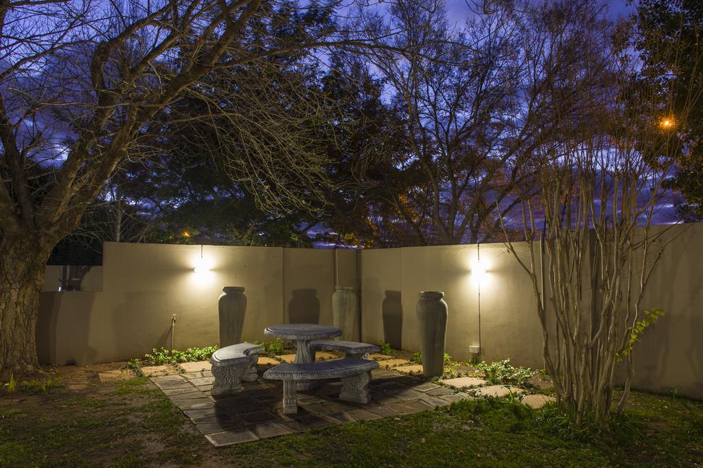 The Suburban Guest House Bloemfontein Luaran gambar
