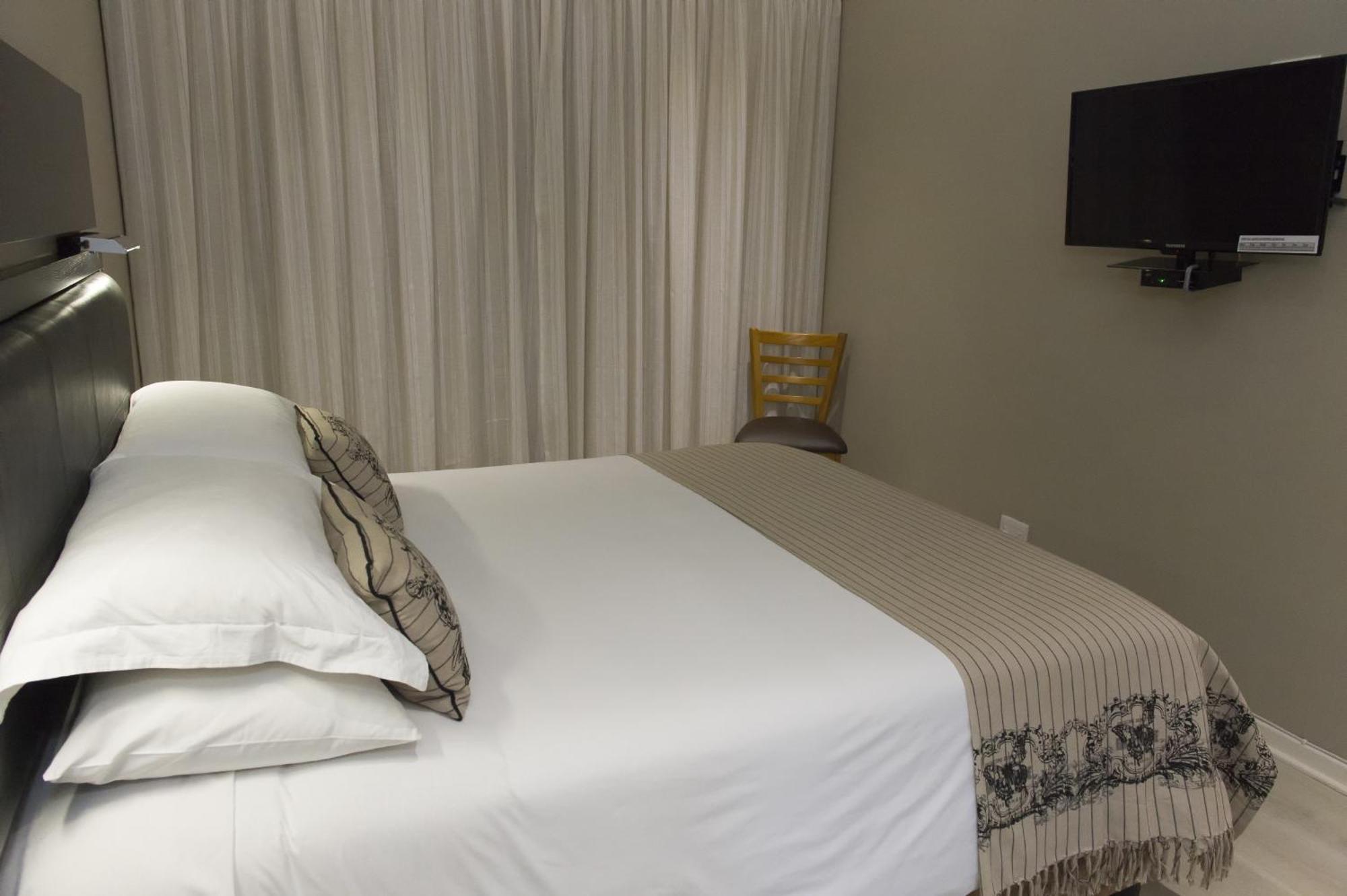 The Suburban Guest House Bloemfontein Bilik gambar